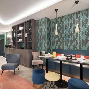 Casao 3*, Paris France
